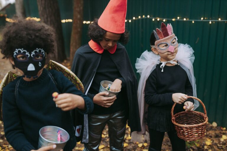 🍬 Halloween Candy: What’s Hot & How to Stock Up